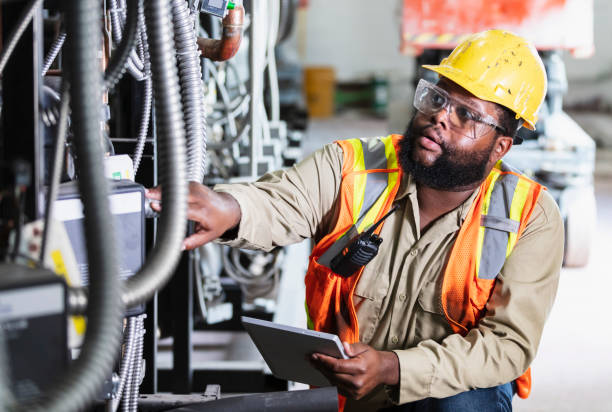 Best Local Electrician Companies  in Flying Hills, PA