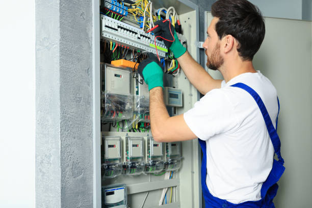 Best Emergency Electrical Repair  in Flying Hills, PA